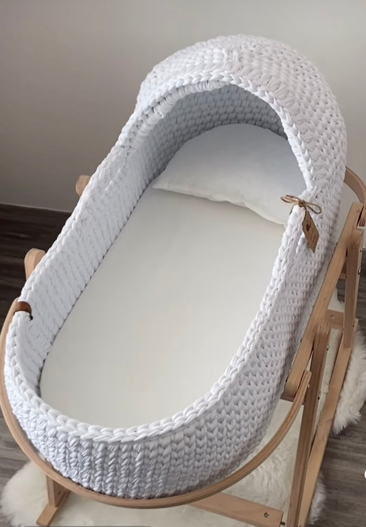 Berceau avec chapeau Blanc (prêt à l’expédition)