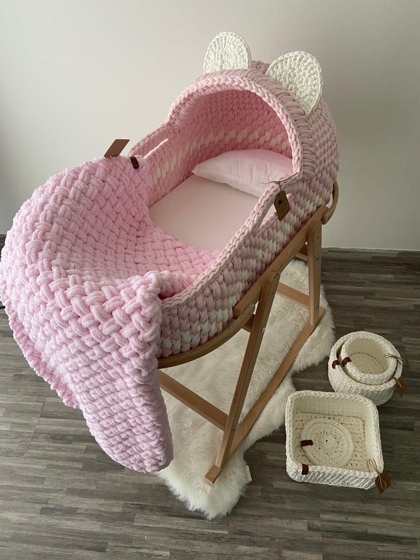 Boncuk Cradle