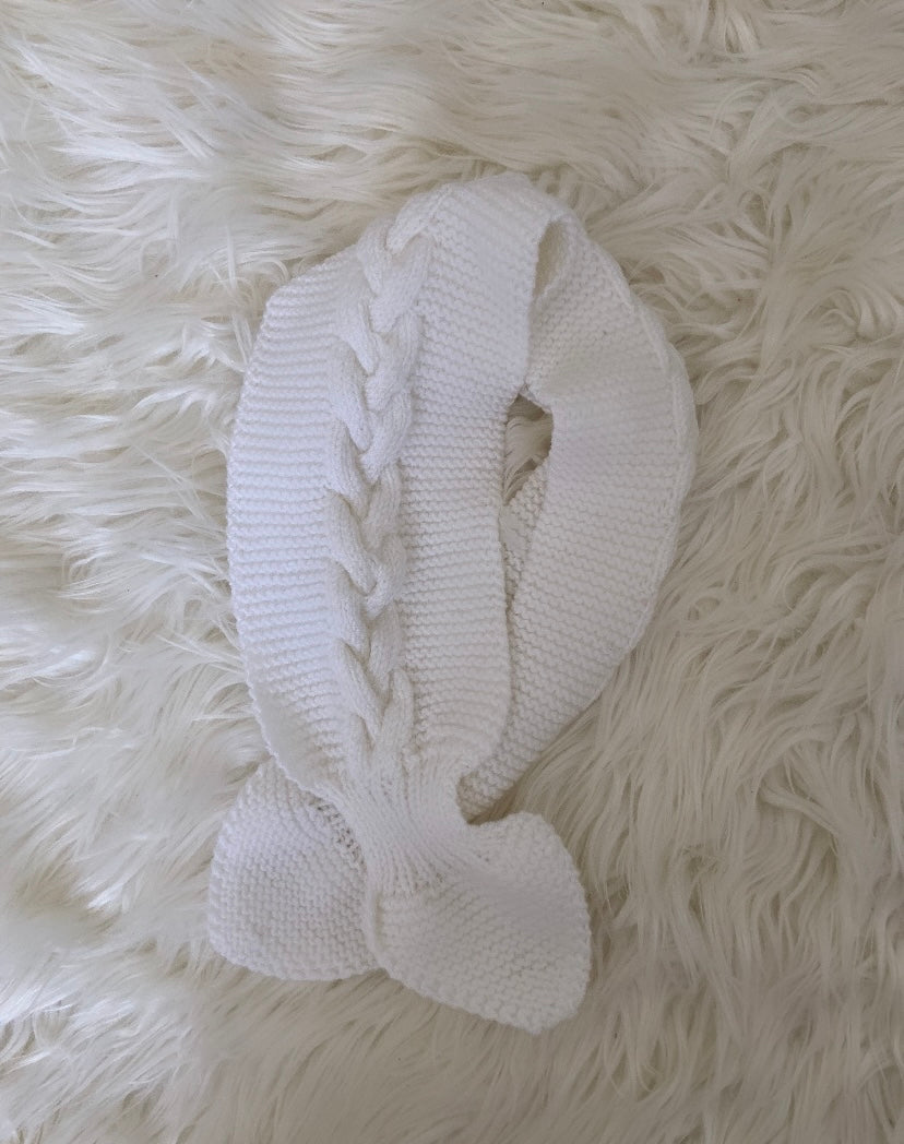 Twisted Scarf