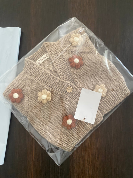 Gilet fleuri beige (prêt à partir) 0-3mois