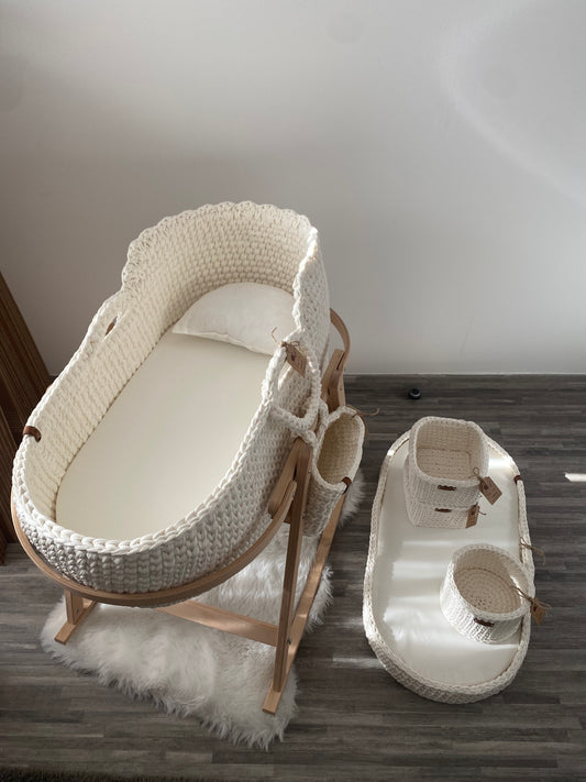 Berceau avec 1/2 chapeau