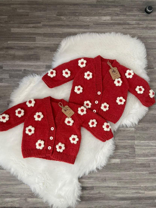 Gilet manche longue fleuri rouge (disponible de suite)